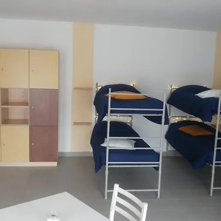 Il Castagno Auberge de jeunesse